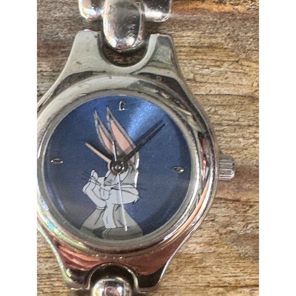 Bugs Bunny Fossil Watch Warner Bros. Studio Store Exclusive Metal Band Silver - Picture 2 of 6